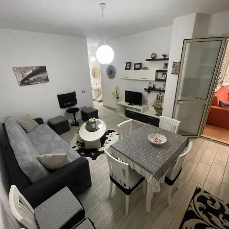 Asia Apartaments * Durrës