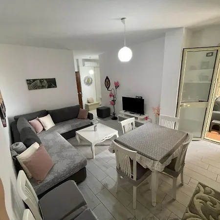Asia Apartaments Apartamento Durrës